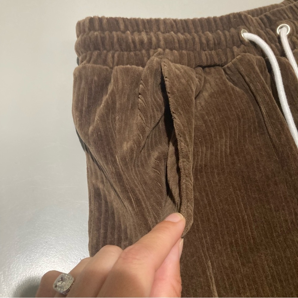 YoungLA 119 Collections Brown Corduroy Shorts size medium - Picture 2 of 8
